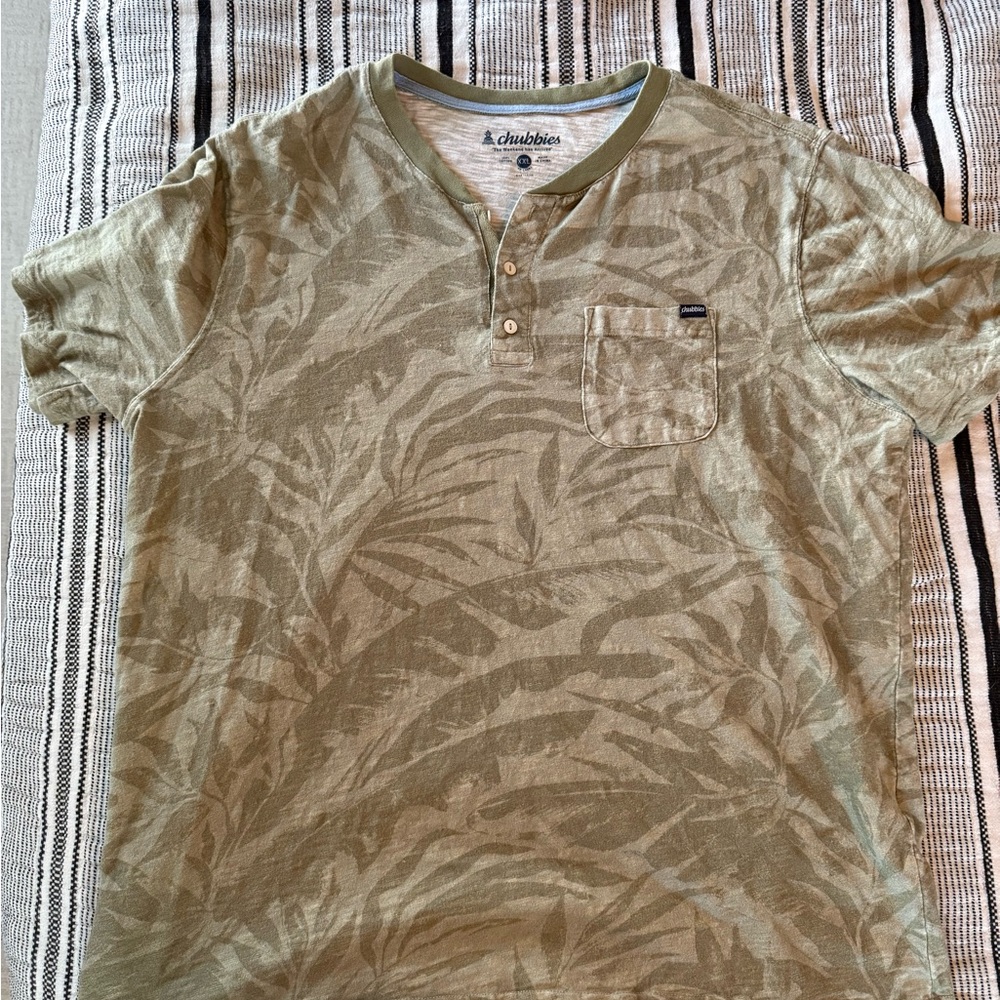 Chubbies Leaf Pattern Short Sleeve Tee